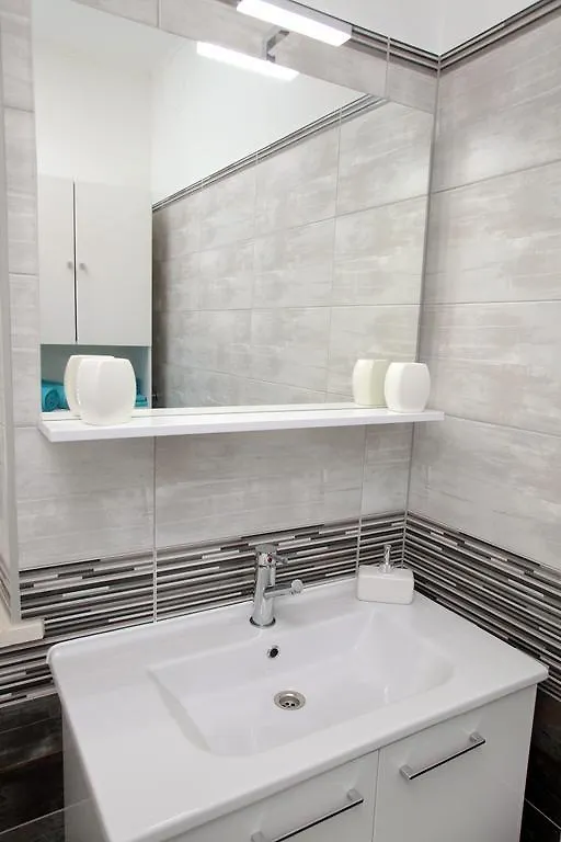 Rooms Carija تروغير بيت ضيافة
